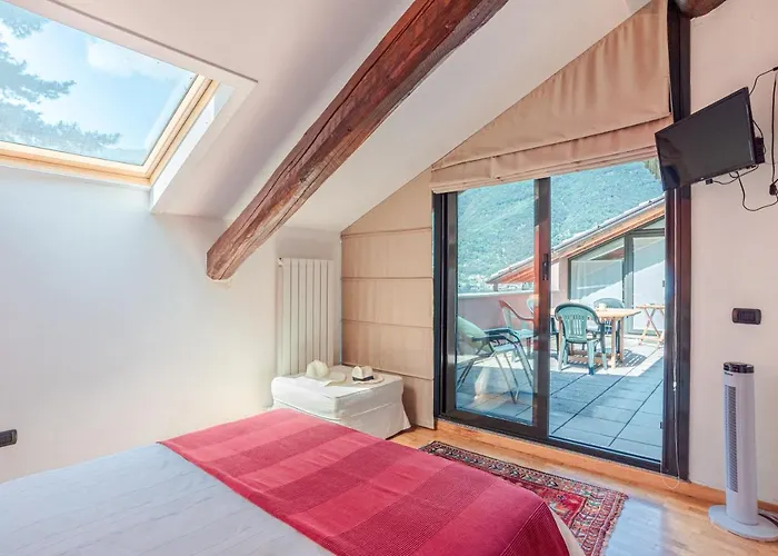 Apt With Terrace And Shared Pool! Lake View! * Nesso